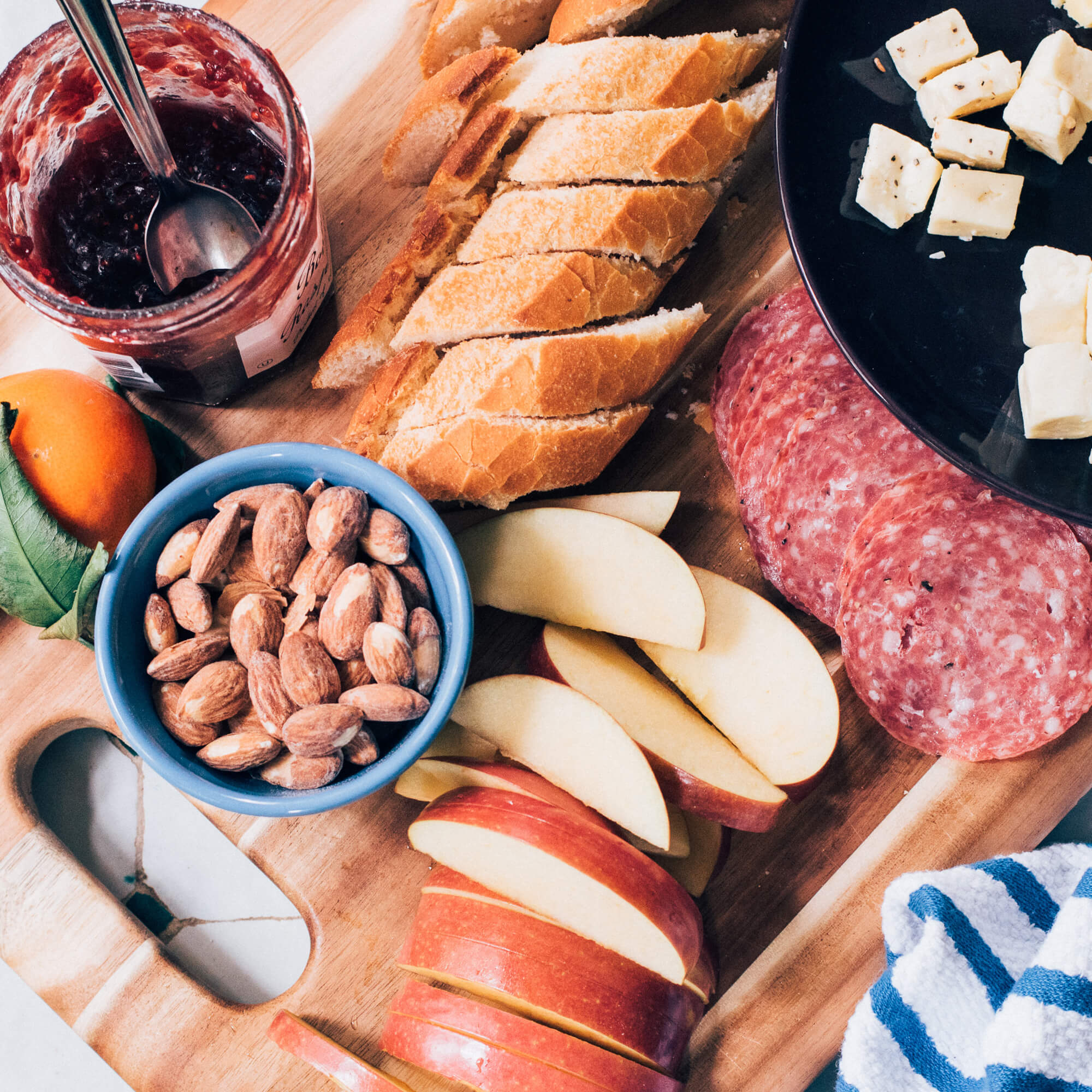 How to make a quick and easy breakfast?