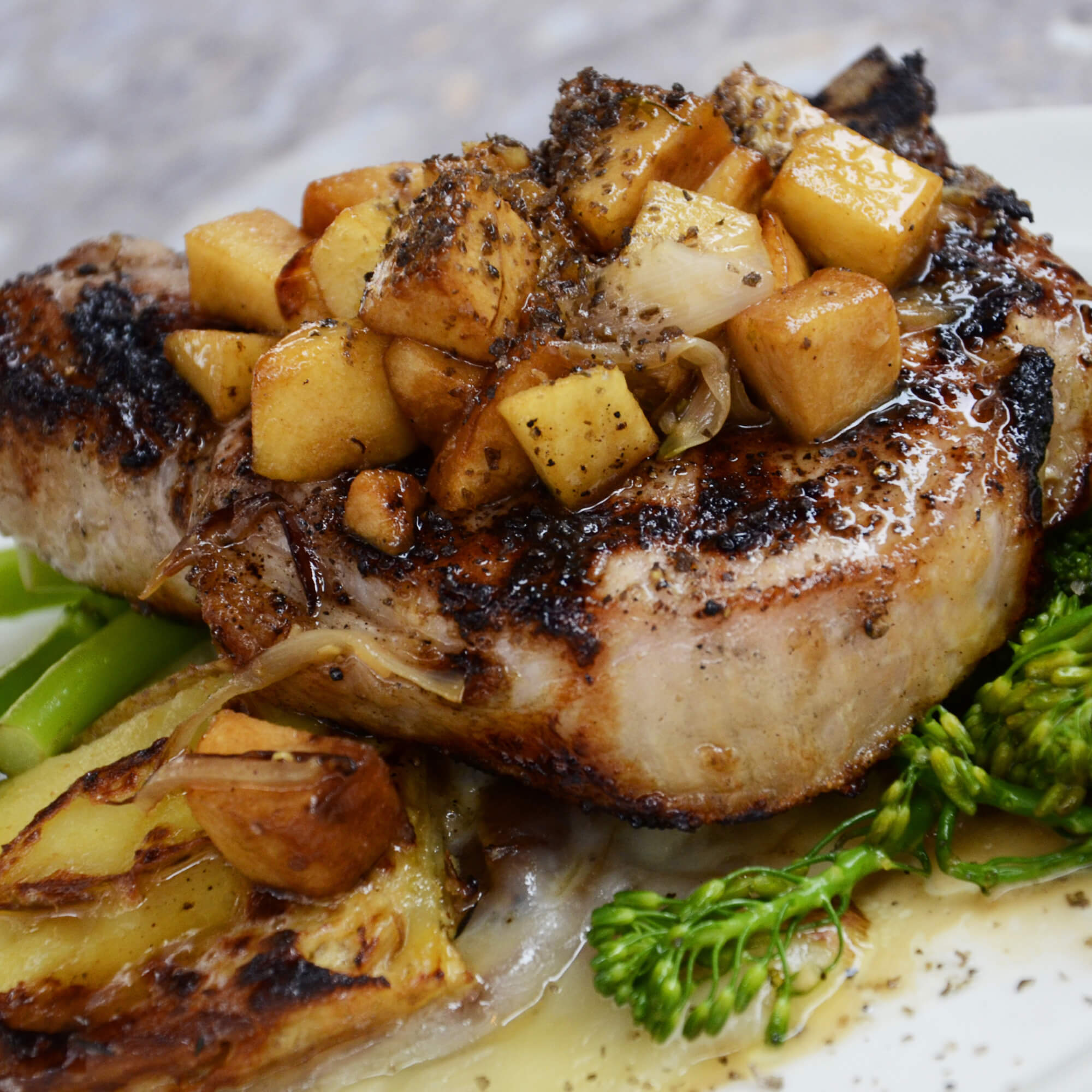 How to dice potatoes and meat like a chef